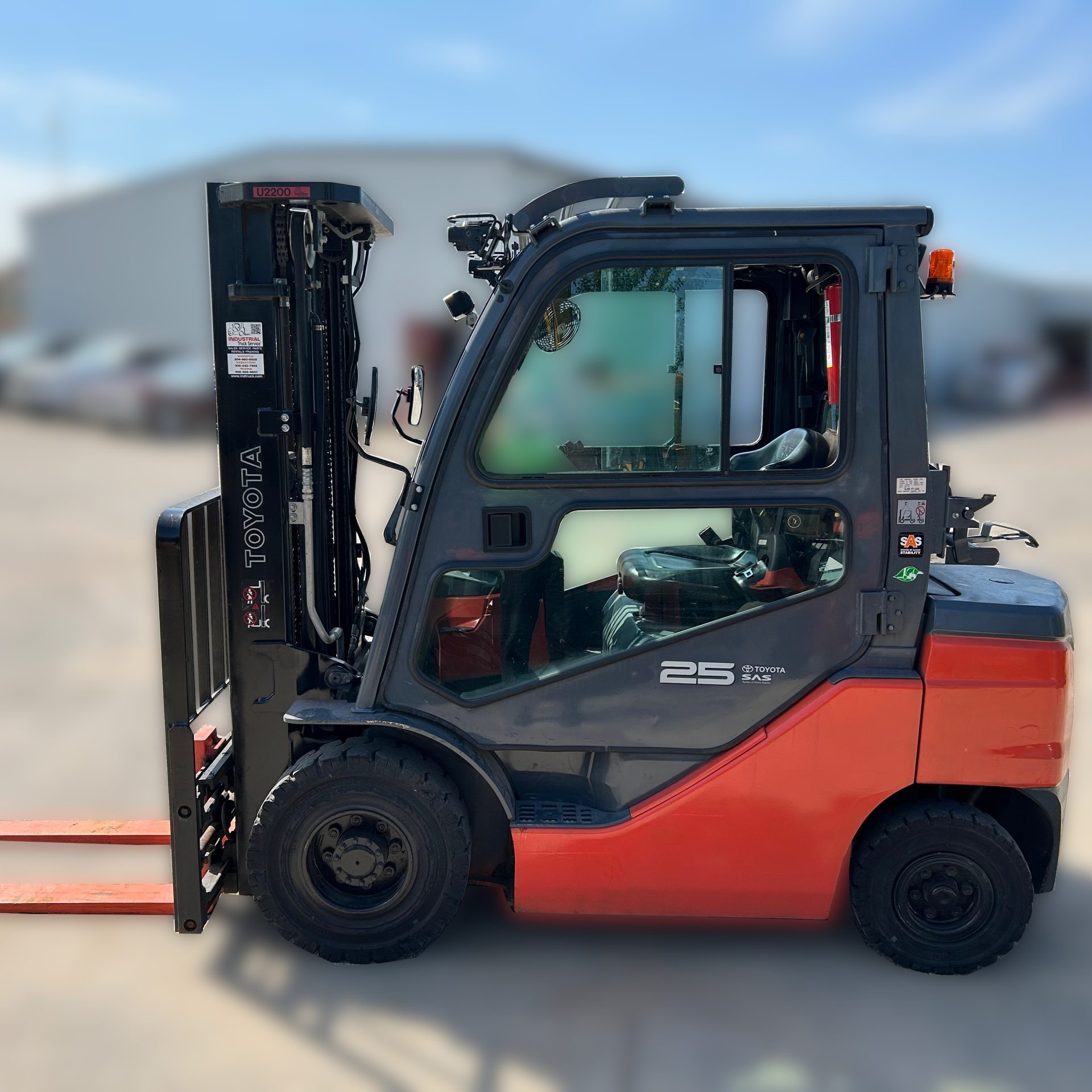 Toyota 8FGU25 U2200